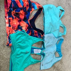 Lot of 4 sports bras.